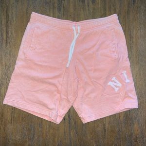 Men’s Salmon Nike Cotton Shorts. Size L.